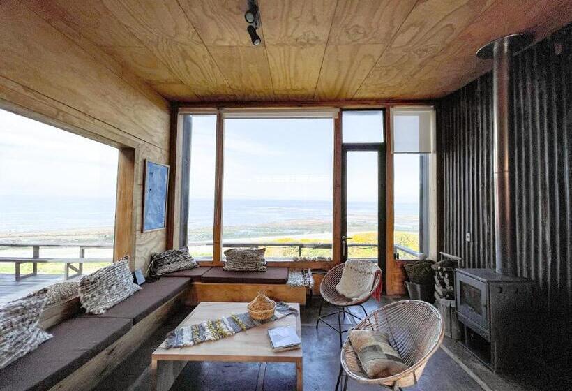 בית, 4 חדרי שינה, El Coo Lodge