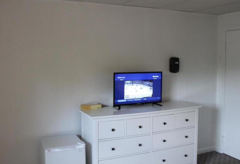 חדר סטנדרט עם מרפסת, Catskill Seasons Inn