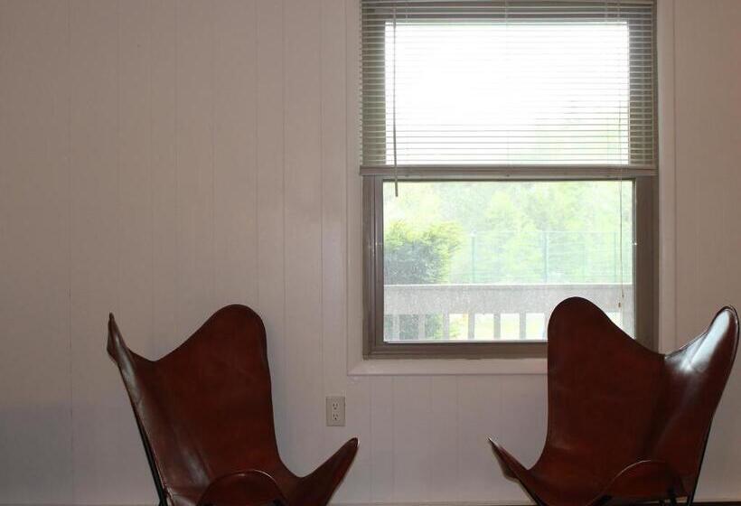 Номер Стандарт Вид на Горы, Catskill Seasons Inn