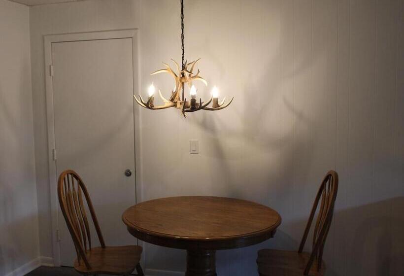 חדר סטנדרט נוף להרים, Catskill Seasons Inn