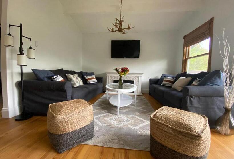 1 Bedroom Apartment Mountain View, Catskill Seasons Inn
