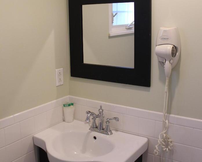 חדר דלוקס, Catskill Seasons Inn