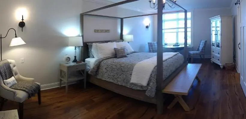 キングサイズベッドのスタンダードルーム, Harbor House Inn