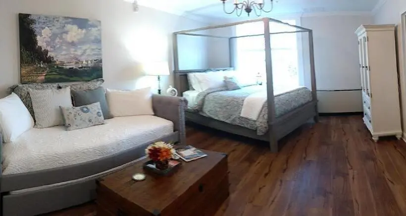身障者適用スタンダードルーム, Harbor House Inn