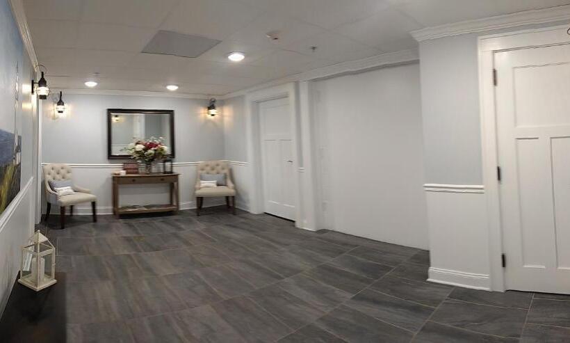 חדר סופריור, Harbor House Inn