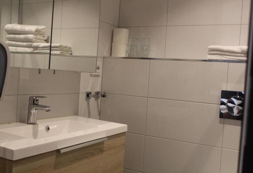 ガーデンビューファミリールーム, L Eikerapen Gjestegård åseral