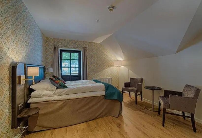 Standard-huone Parveke, L Eikerapen Gjestegård åseral