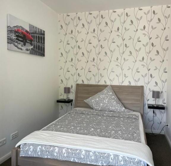 豪华家庭房间, Ribecca