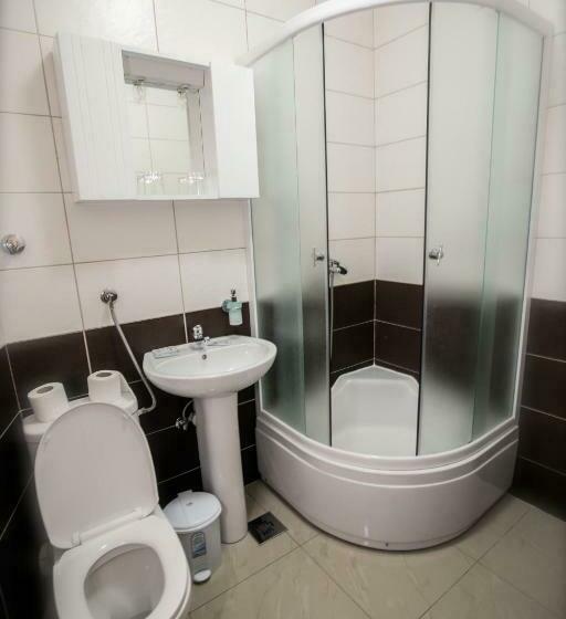 Economy Triple Room, Zelengora