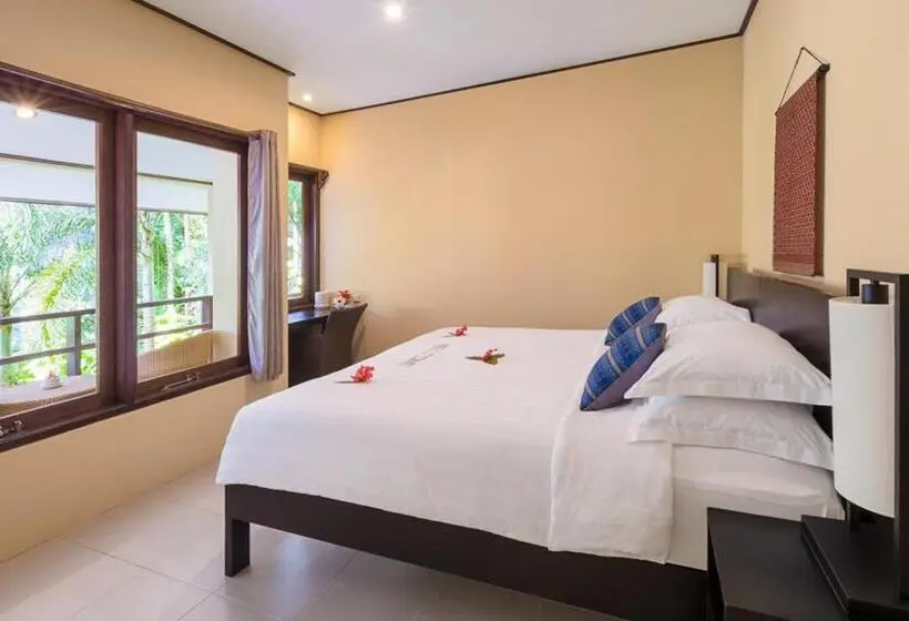 Deluxe-huone Puutarhanäkymä, Lembeh Resort