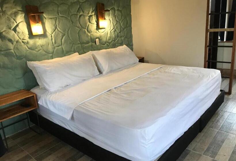 חדר סטנדרט עם מיטת קינג, Nuevo Oeste