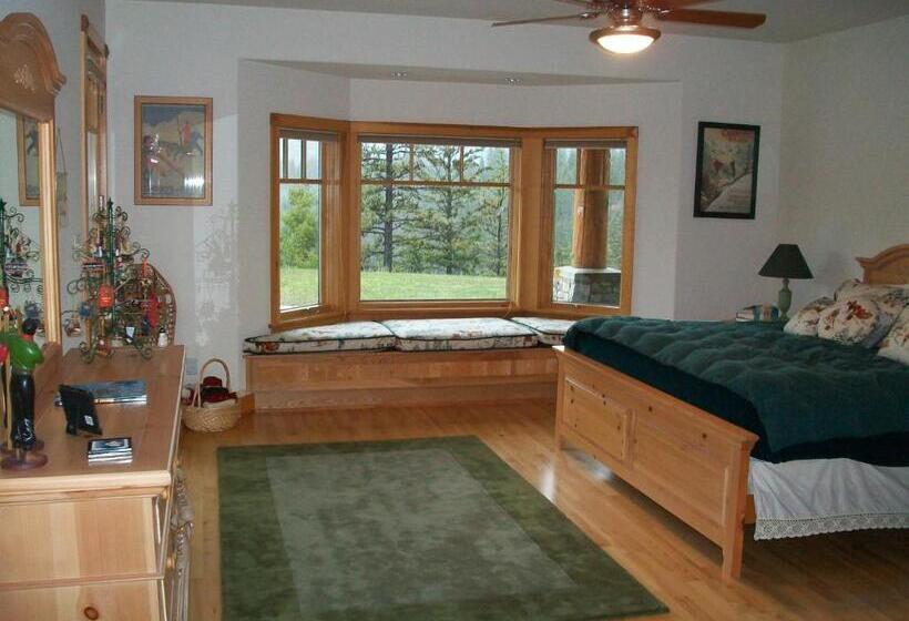 Люкс Superior, The Lodge At Trout Creek Bed And Breakfast