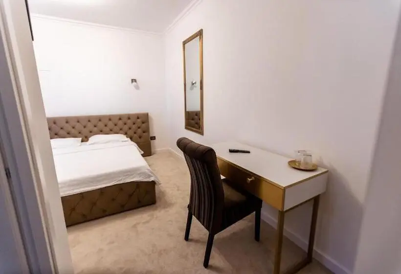 Camera Standard Letto King, Jolie