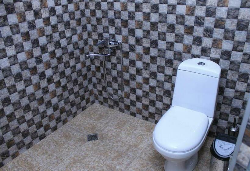 اتاق لوکس با چشمانداز دریا, Inn David