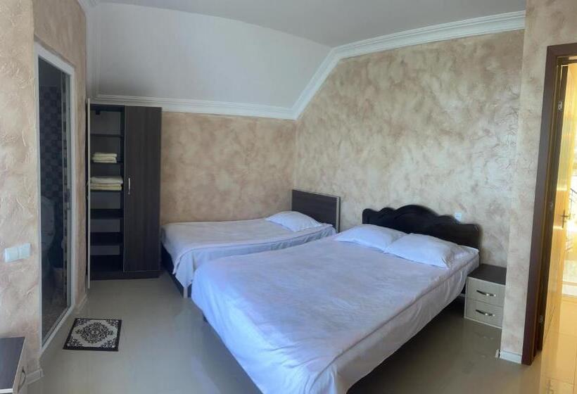 Triple Room Sea View, Inn David