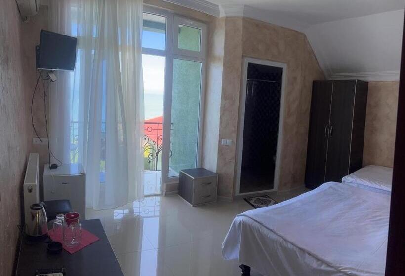 Triple Room Sea View, Inn David