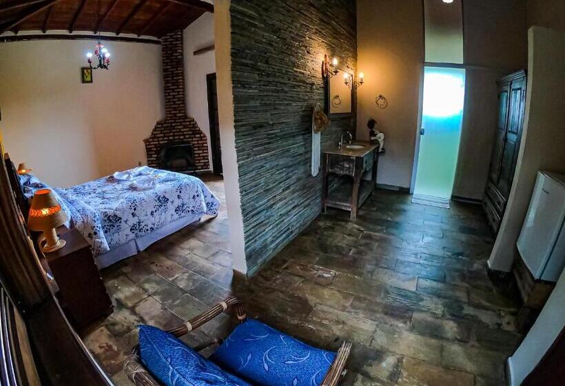 带阳台的豪华间, Pousada Eldorado Das Gerais