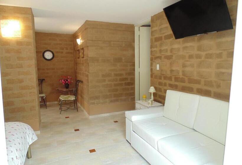 스위트, Bella Tierra Hotel Boutique