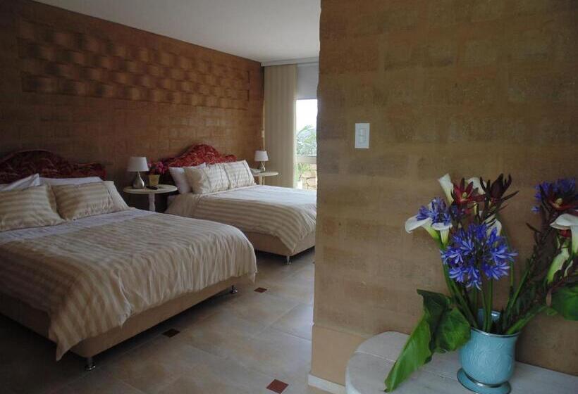 バルコニー付スタンダード４ベッドルーム, Bella Tierra Hotel Boutique