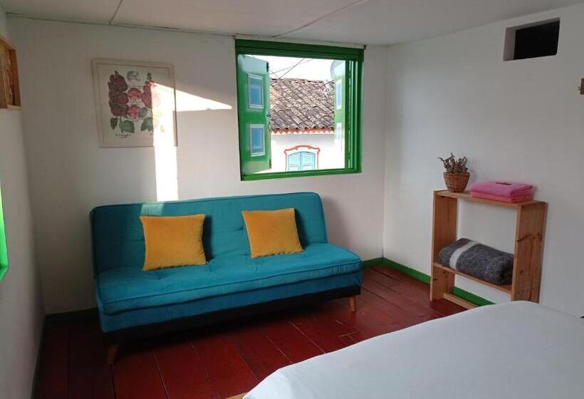 اتاق استاندارد, Bidea Backpackers Hostel