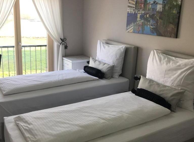 اتاق استاندارد, Bakarni Lonac