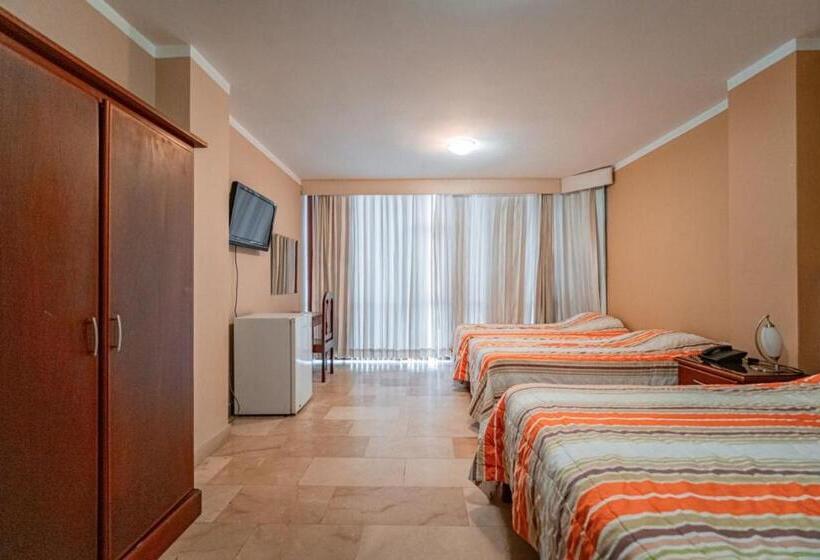 اتاق استاندارد سه نفره, Sol Del Sur