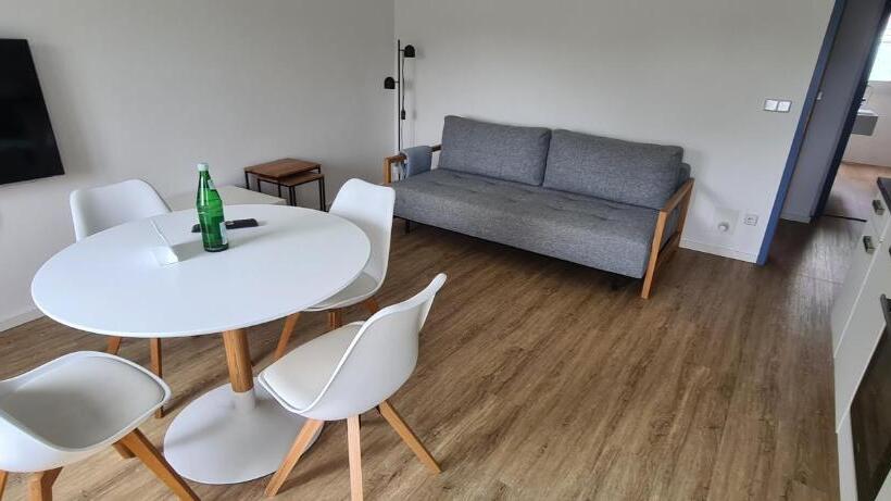 침실 1개 아파트, Spreeufer