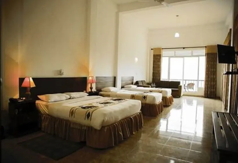 4 Bett Superior Zimmer, Thuruliya