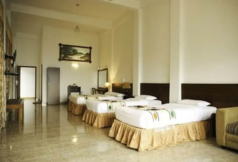 4 Bett Superior Zimmer, Thuruliya