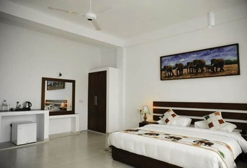 山の見えるジュニアスイート, Thuruliya