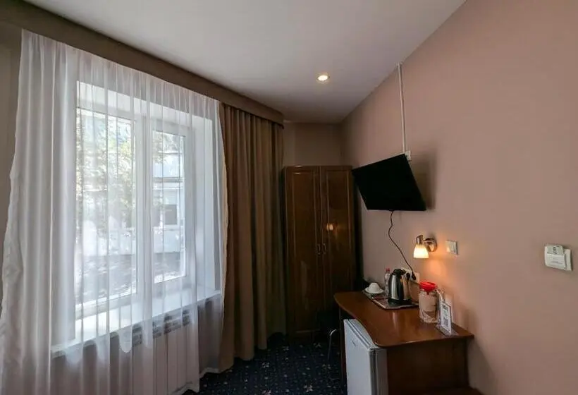 اتاق استاندارد یک نفره, Victoria