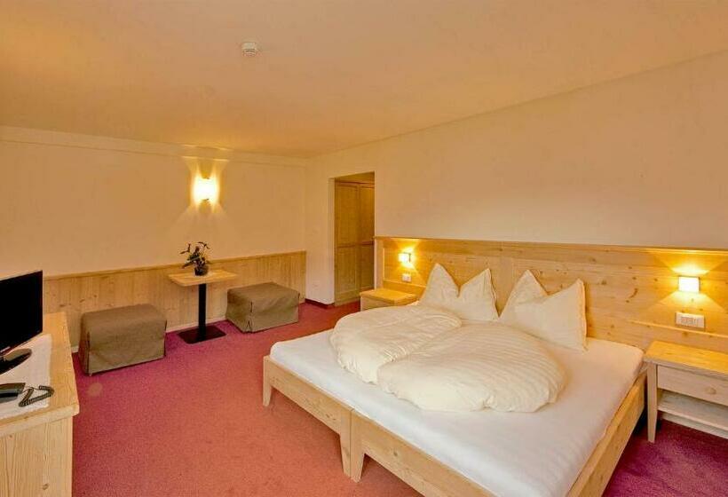 Номер Стандарт, Waldheim