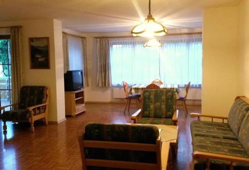 2 Yatak Odalı Daire, Bayersoier Hof