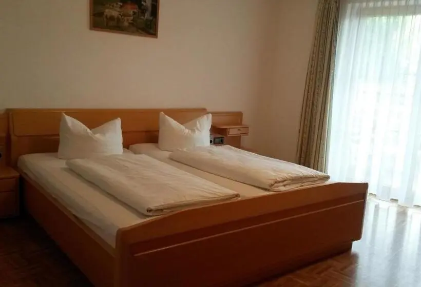 2 Yatak Odalı Daire, Bayersoier Hof
