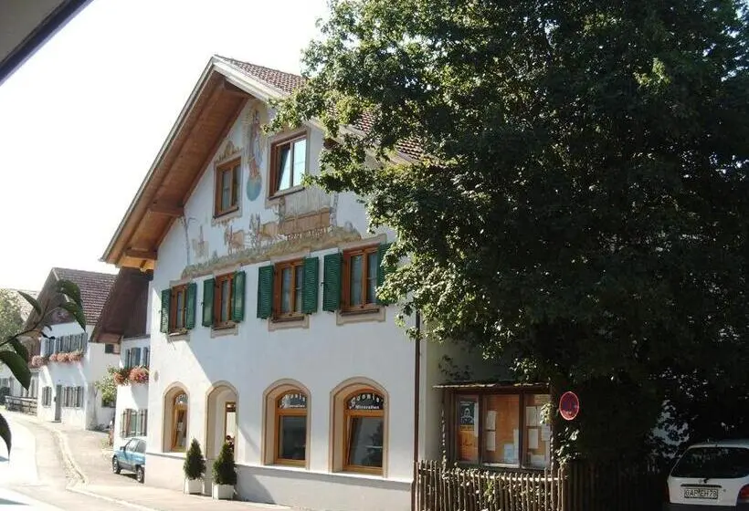 2 Yatak Odalı Daire, Bayersoier Hof