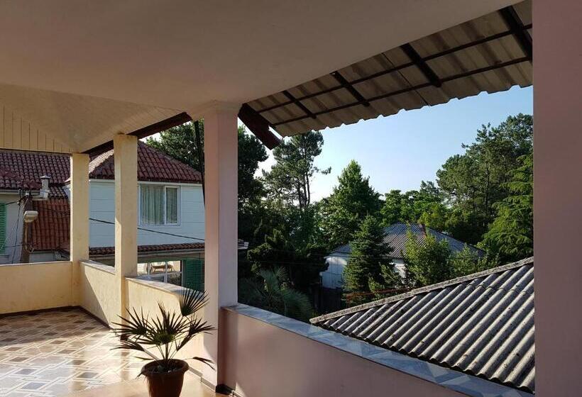 Triple Room Sea View, Gios Guest House