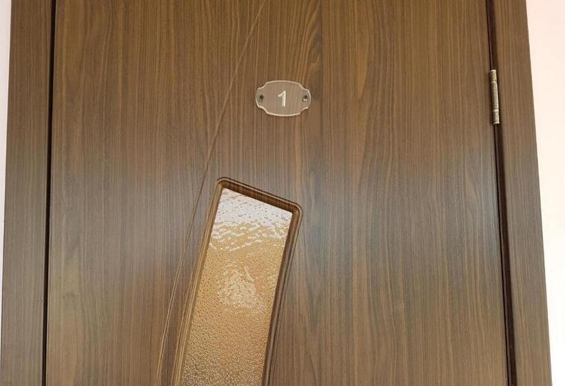 Triple Room Sea View, Gios Guest House