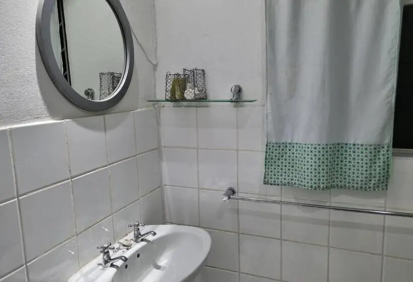 Classic-perhehuone, Mountain View Country Inn