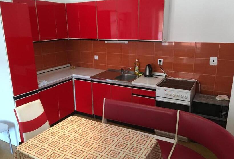 Номер Стандарт Трехместный, Penzión Bernáth