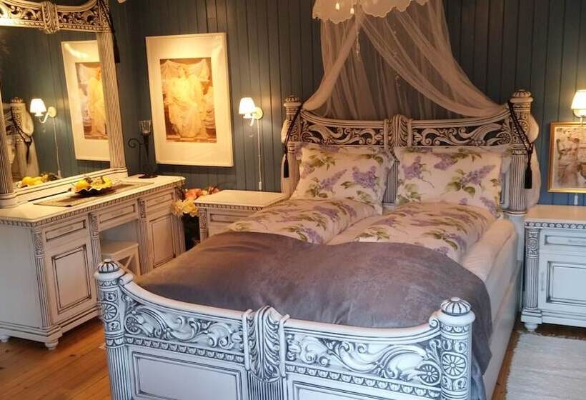 四人标准间, Solheim Overnatting