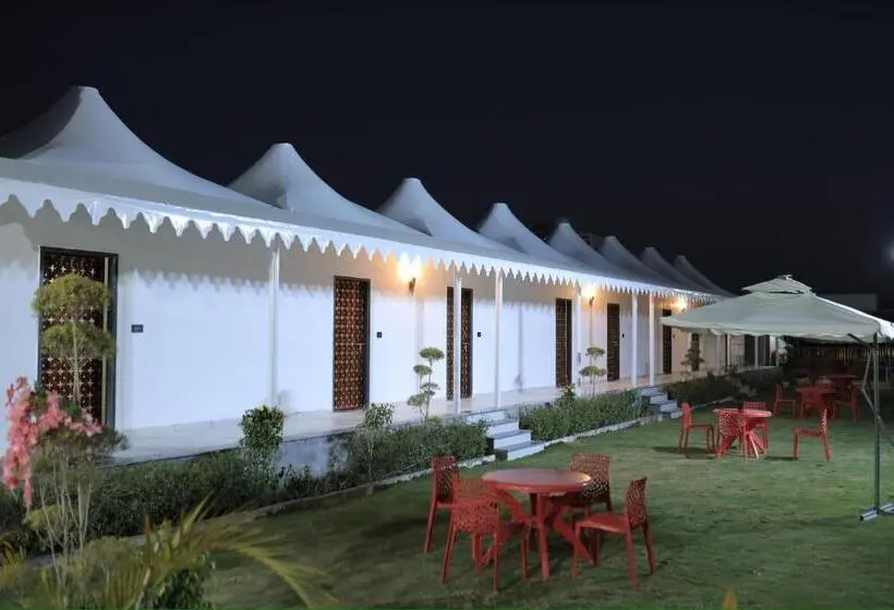 ガーデンビュースタンダードルーム, Shree Shyam Chaupati & Resort
