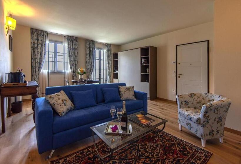 Люкс с гидромассажем, Resort 37