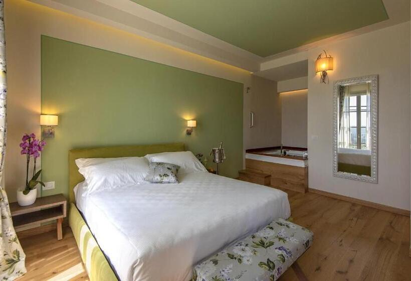 Люкс с гидромассажем, Resort 37