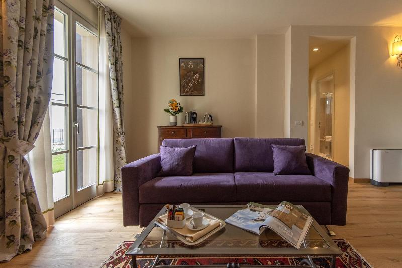 Люкс с гидромассажем, Resort 37