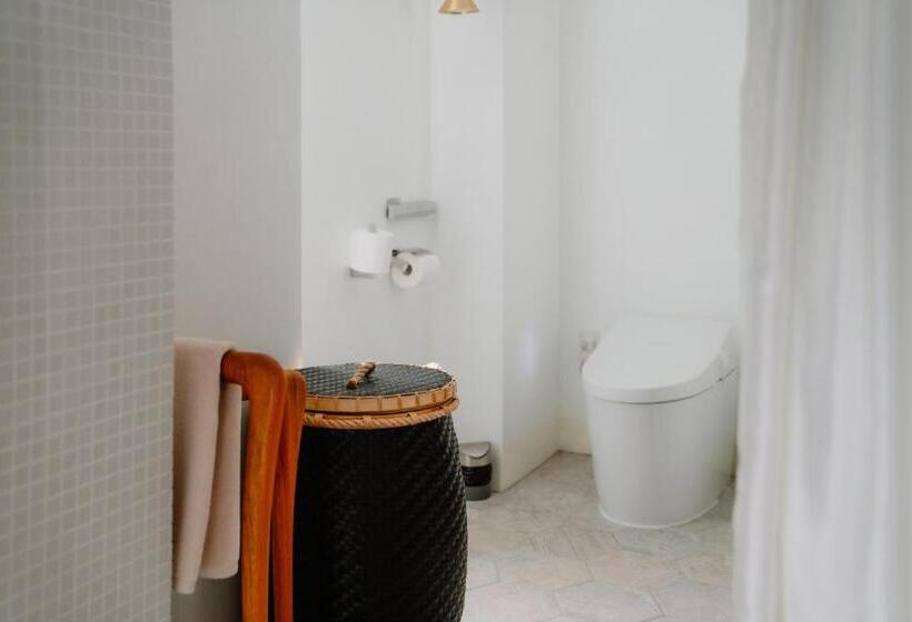 キングサイズベッドのスイートルーム, Blue Steak Wonder Nagahama Okinawa Yomitan