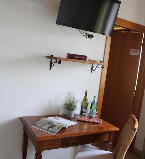 חדר משפחתי נוף לגינה, Agriturismo Al Bor