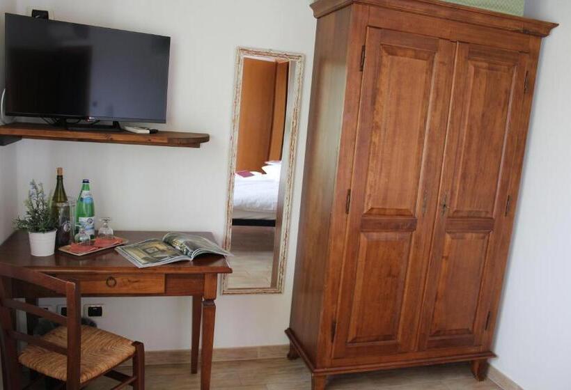 חדר סטנדרט עם מרפסת, Agriturismo Al Bor