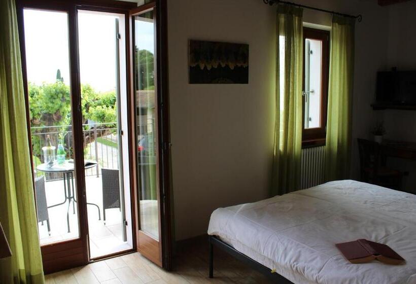 חדר סטנדרט עם מרפסת, Agriturismo Al Bor