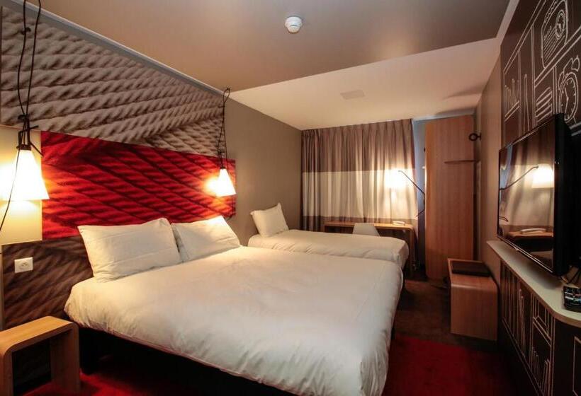 חדר סטנדרט לשלושה, Ibis Cahors