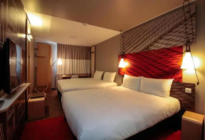 スタンダード４人部屋, Ibis Cahors